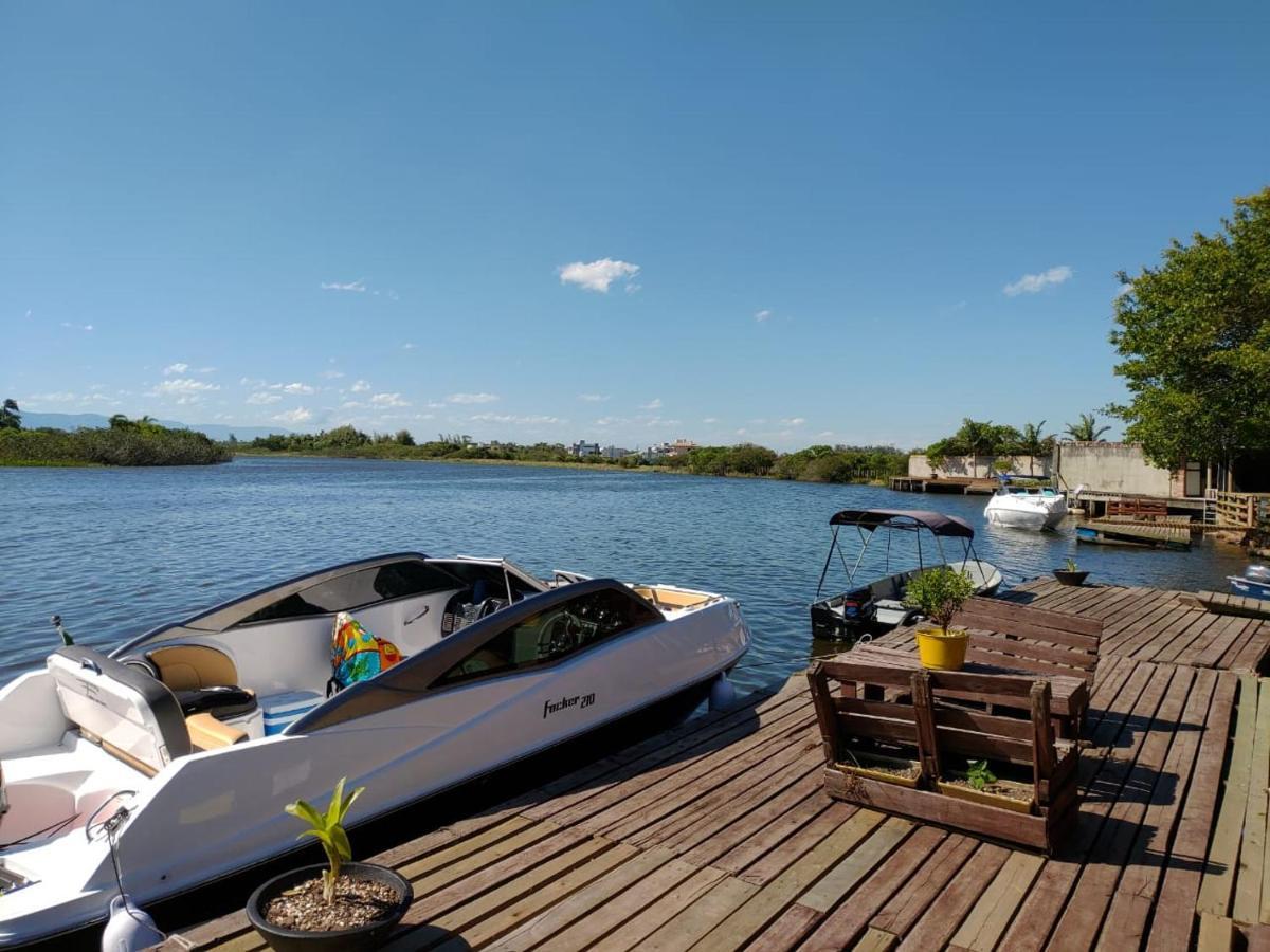 Kitnet S2 Torres: Beachfront Superhost Stay with Amenities Exterior photo